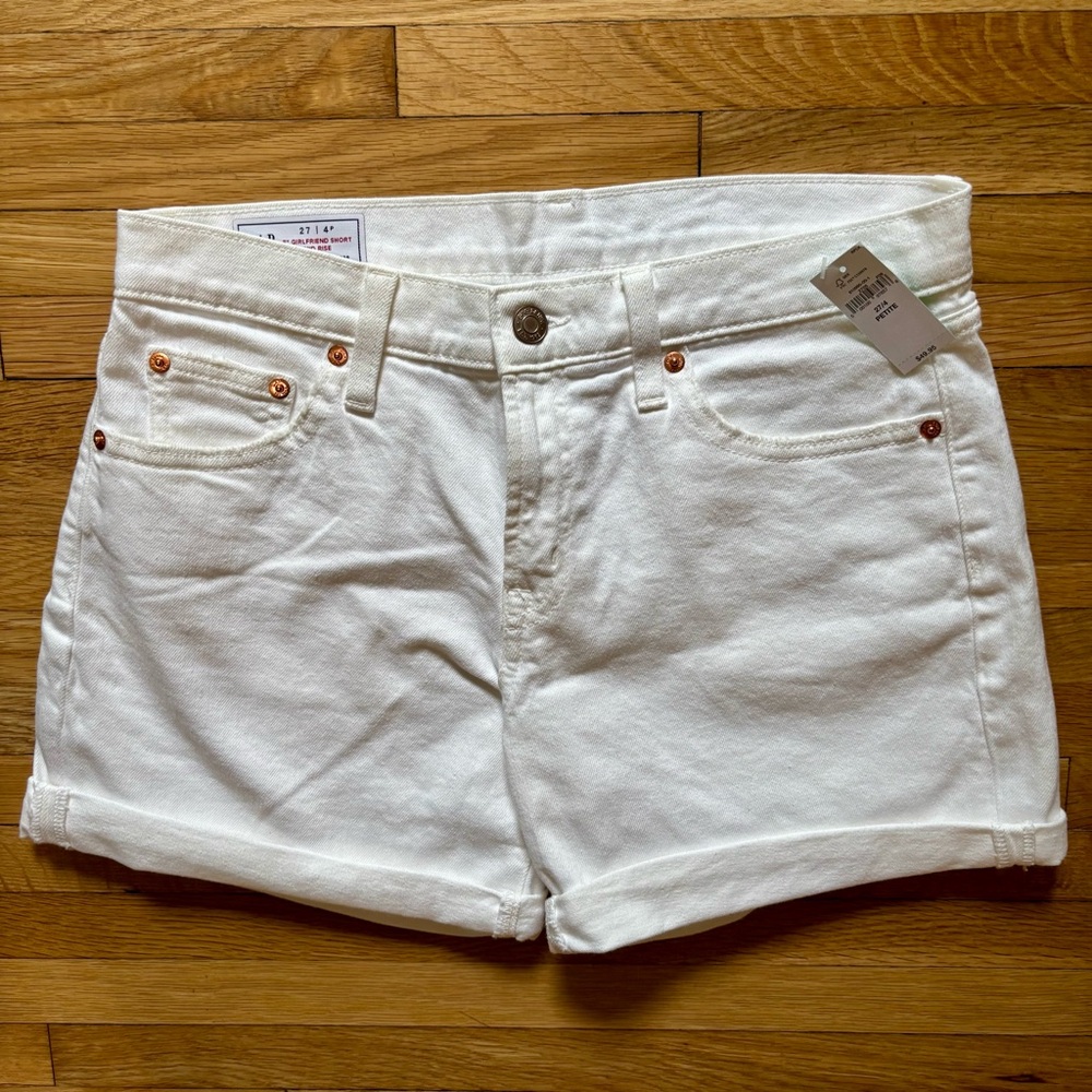NWT GAP Women’s 5” White‎ Mid Rise Girlfriend Denim Shorts 27/4P Festival Boho